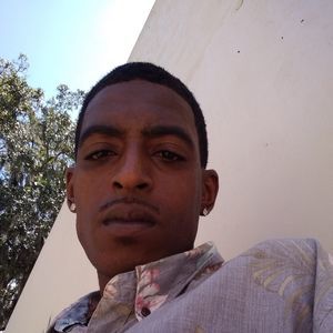 Meet your Posher, Donte